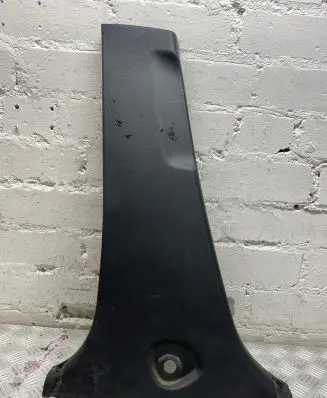 (B) pillar trim (bottom)