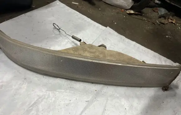 Renault Master II Front indicator light 38220748 7700352103 38220999