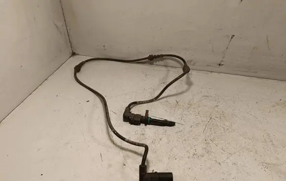 Mercedes-Benz E W213 ABS brake wheel speed sensor A2135405800