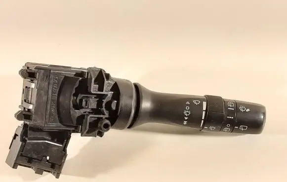 Toyota Prius (XW20) Wiper control stalk 17F060