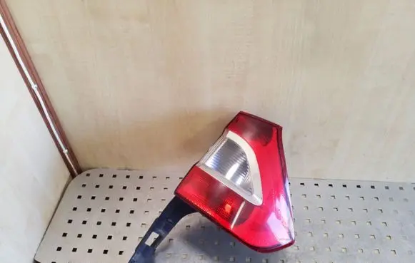 Ford Galaxy Rear/tail lights 6M2113404EE