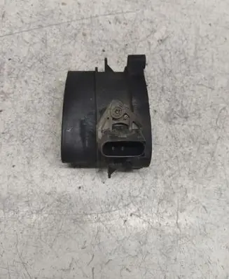 BMW 5 E39 Mass air flow meter 0928400468 77870760