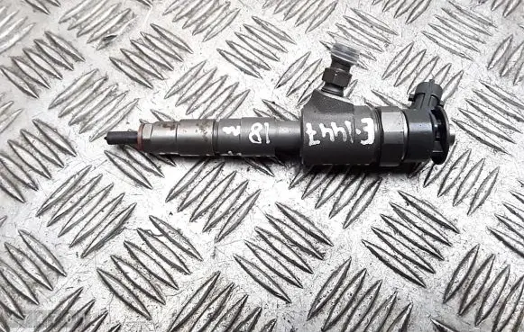 Ford Kuga II Fuel injector 0445110489 CV6Q9F593AA