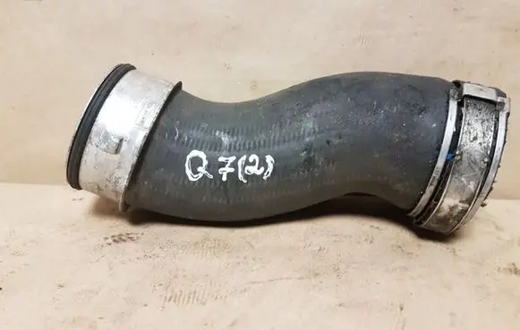 Audi Q7 4L Intercooler hose/pipe 7L0145708H