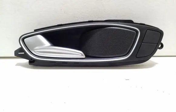 Audi A1 Front door interior handle 8X0837019D 8X0868783 8X0035423