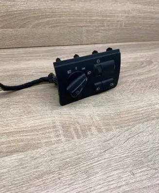 BMW 5 E39 Light switch 6909775