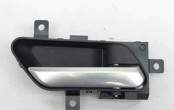 Nissan Qashqai J12 Front door interior handle 806706UA0A