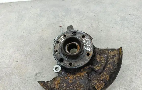 Opel Signum Front wheel hub spindle knuckle 