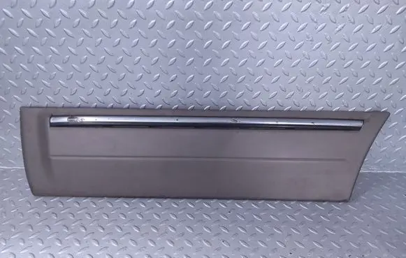 Ford Scorpio Rear door trim (molding) 85GBA25533BBW 1666391