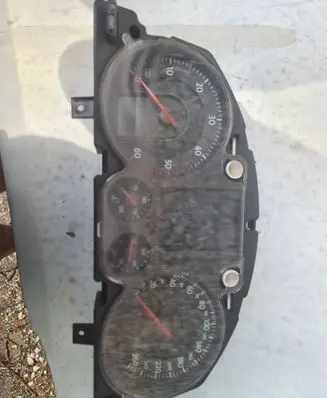 Volkswagen PASSAT B6 Speedometer (instrument cluster) 3C0920870Q X0033000