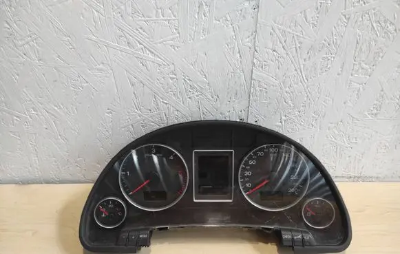 Audi A4 S4 B7 8E 8H Speedometer (instrument cluster) 8E0920931P 0263626211 3092000296