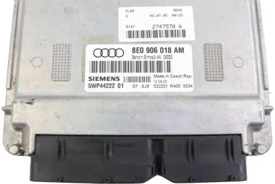 Audi A4 S4 B7 8E 8H Engine control unit/module 8E0906018AM 5WP4422201