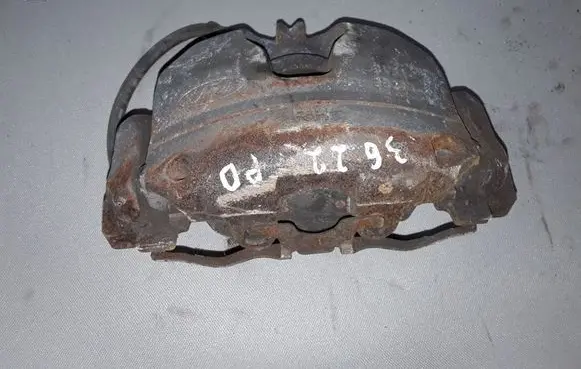 Ford Kuga II Front brake caliper 