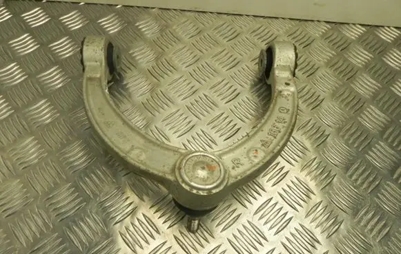 Mercedes-Benz ML W166 Front lower control arm/wishbone R16614 VD11205
