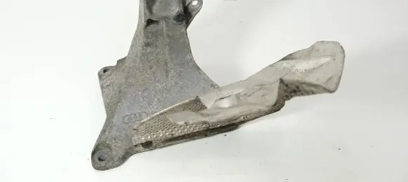 Audi A4 S4 B7 8E 8H Engine mounting bracket 8E0199308AH
