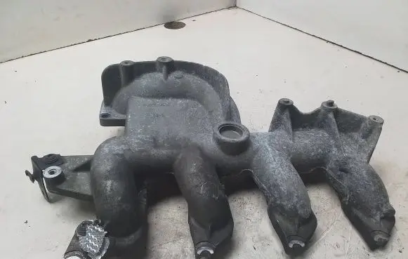Renault Megane II Intake manifold 6200632785