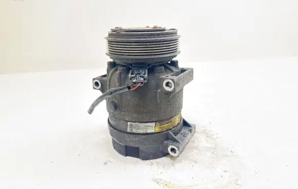 Renault Scenic I Air conditioning (A/C) compressor (pump) 7700105765 6560769