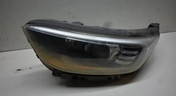 KIA Stonic Headlight/headlamp 92101H8