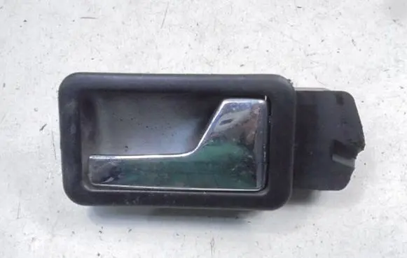 Audi 80 90 B3 Rear door interior handle 893837020