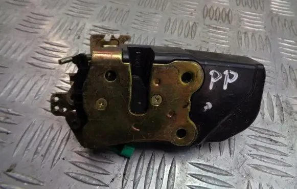 Chrysler Pacifica Front door lock