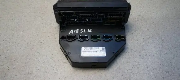 Mercedes-Benz SLK R172 Fuse module A2129006012