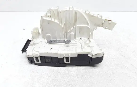 Mercedes-Benz C W204 Rear door lock A0997300635