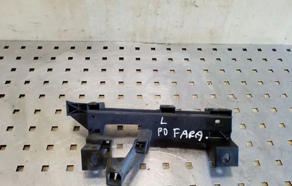 Peugeot 307 Headlight/headlamp mounting bracket 43170757