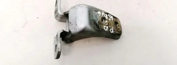 Honda Civic Front door upper hinge