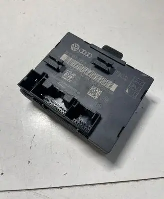 Audi A4 S4 B8 8K Door control unit/module 8K0959795A