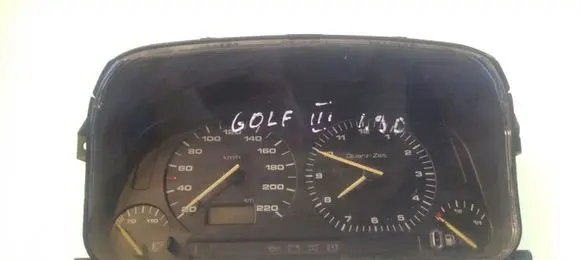 Volkswagen Golf III Speedometer (instrument cluster) 87001262