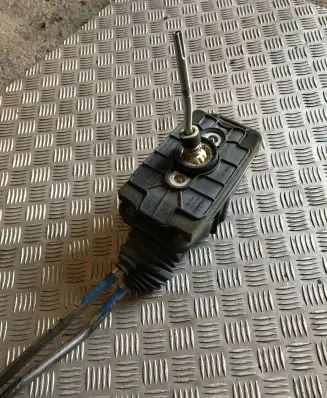 Audi A4 S4 B7 8E 8H Gear shift rod 8E0711271 8E0711051L 8E0711406B