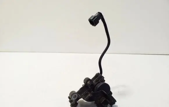 Land Rover Evoque I Turbo solenoid valve 9665456180 9681852480