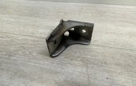 Muffler mount bracket/holder