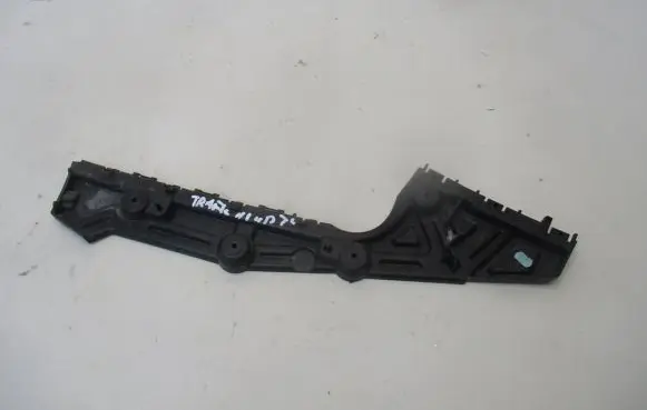 Opel Vivaro Rear bumper mounting bracket