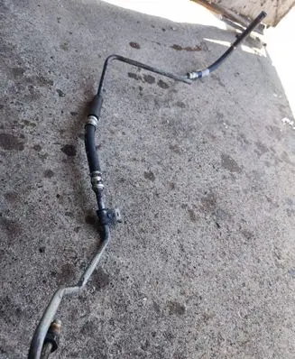 Chrysler 300 - 300C Power steering hose/pipe/line 04895397AF