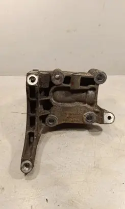 Audi Q7 4L A/C compressor mount bracket 059145169AN