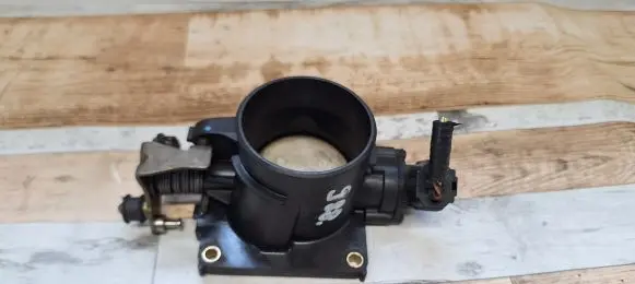 Ford Focus Throttle valve 988F9B989