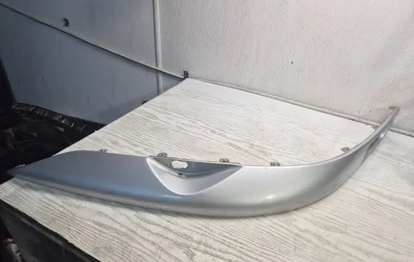 Volvo S80 Front bumper splitter molding 08662988