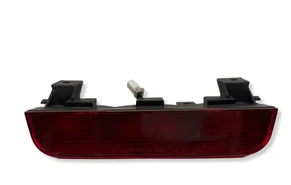Mitsubishi Pajero Third/center stoplight P0223