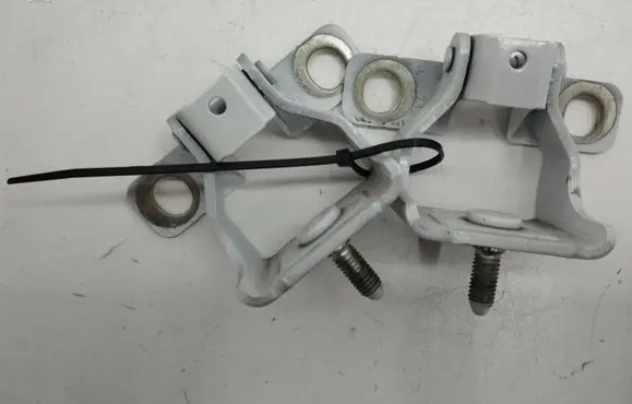 Opel Mokka B Loading door hinge set 9813972480