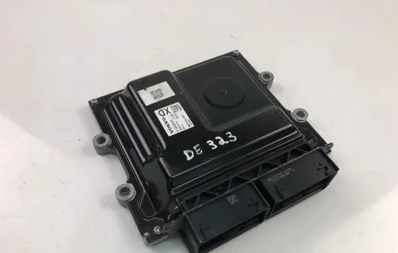 Volvo V60 Engine control unit/module 31452623
