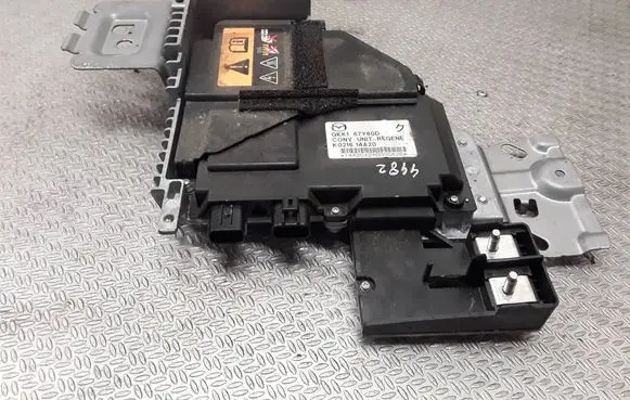 Mazda 6 Voltage converter/converter module GKK167Y60D K021614A20 14A20424D000426