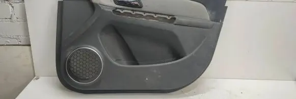 Chevrolet Cruze Front door card panel trim 96957316