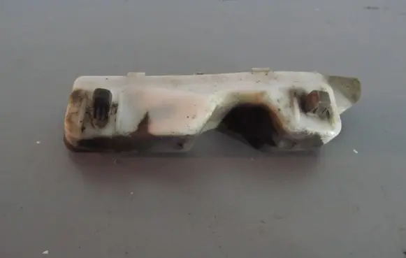 Nissan Qashqai Front bumper mounting bracket 62223JD000