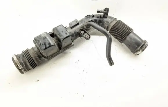 Volvo S90, V90 Turbo air intake inlet pipe/hose 32222072