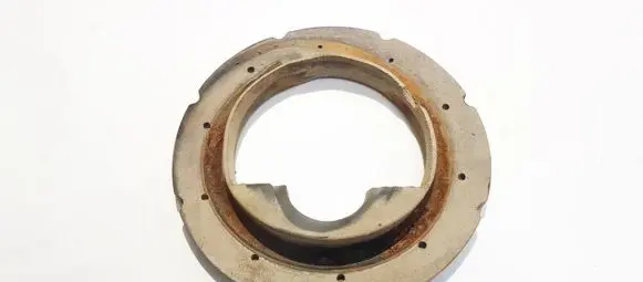 Chrysler Voyager Front coil spring rubber mount 04743015ac