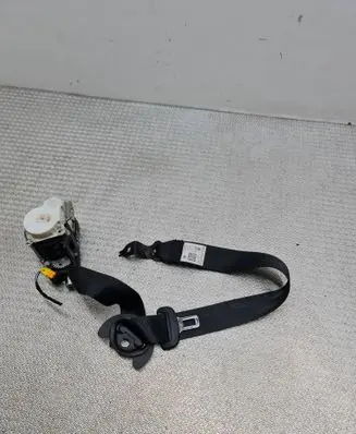 Volkswagen Polo V 6R Front seatbelt 6R4857706 34035270 11022011