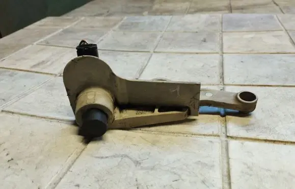 Peugeot 206 Crankshaft position sensor 9639999980