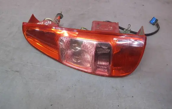 Peugeot 807 Rear/tail lights P807LAMPAPT