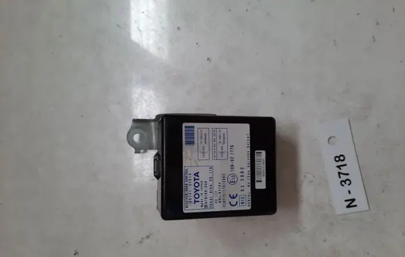 Toyota Corolla Verso AR10 Door control unit/module 897410F010